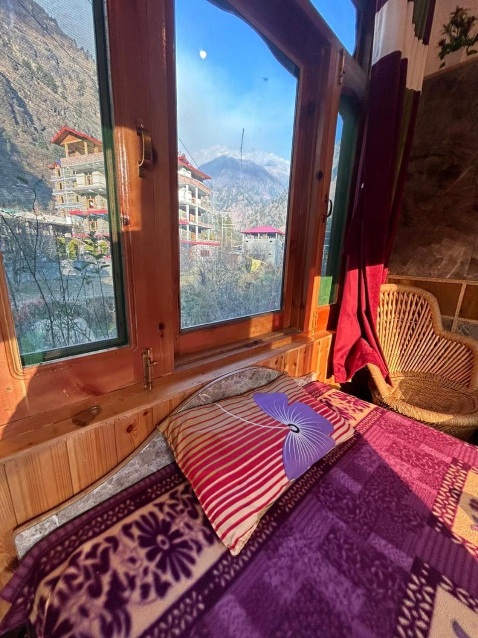 קאסול Snow View Guest House מראה חיצוני תמונה