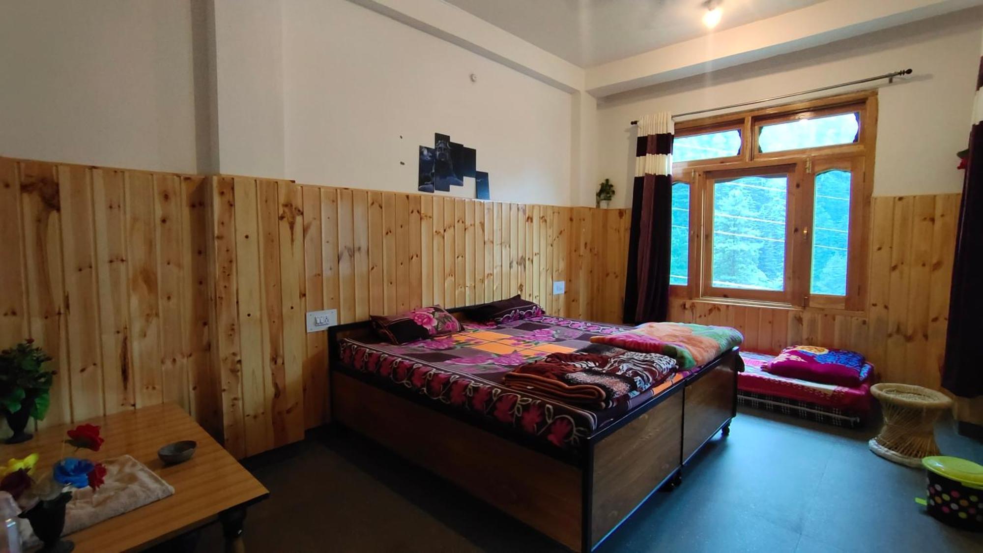 קאסול Snow View Guest House חדר תמונה